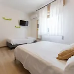 Mh Hotel Benaco 2* ペスキエーラ・デル・ガルダ