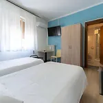 ホテル Mh Hotel Benaco ペスキエーラ・デル・ガルダ