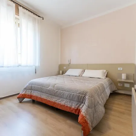 Hotel Benaco Mavras 2*