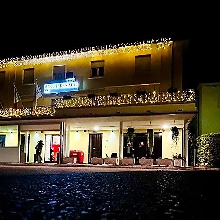 Benaco Mavras Hotel
