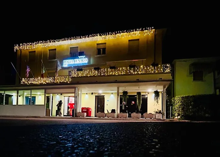 贝纳科酒店 佩斯基耶拉德加达